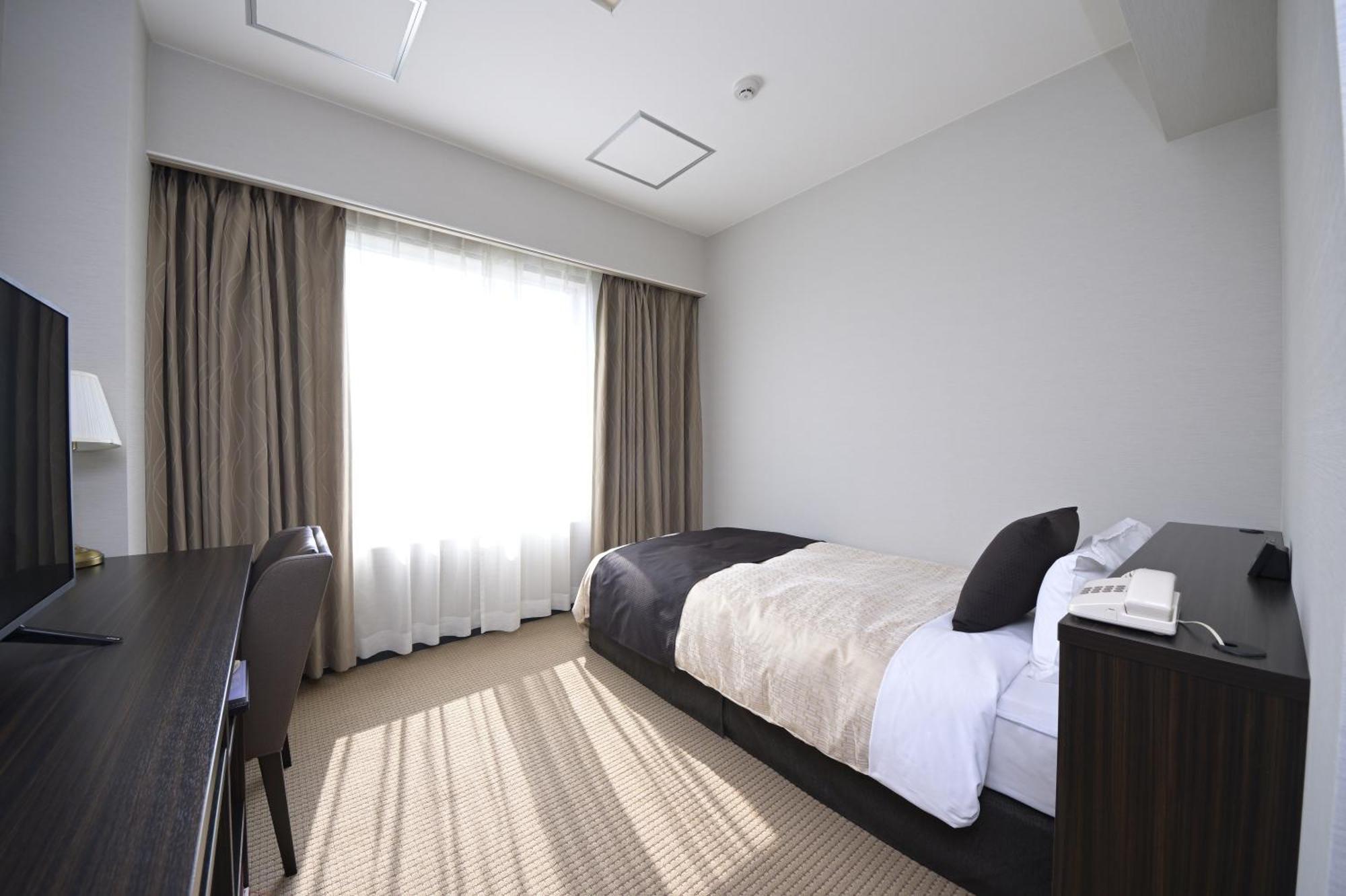 The Italia Ken Hotel Niigata Eksteriør billede